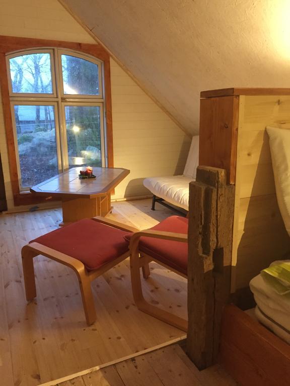 Farm Stay Happy Dogs Ranch Veberöd Chambre photo